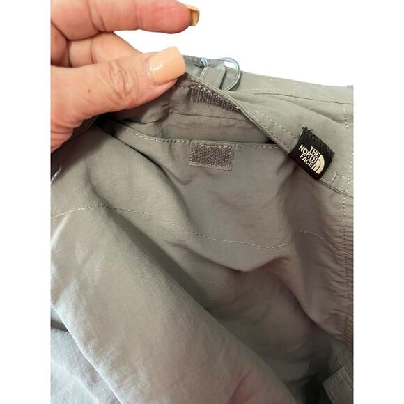 The North Face Convertible Cargo Pants Ladies Size 12 Gray - Picture 10 of 11